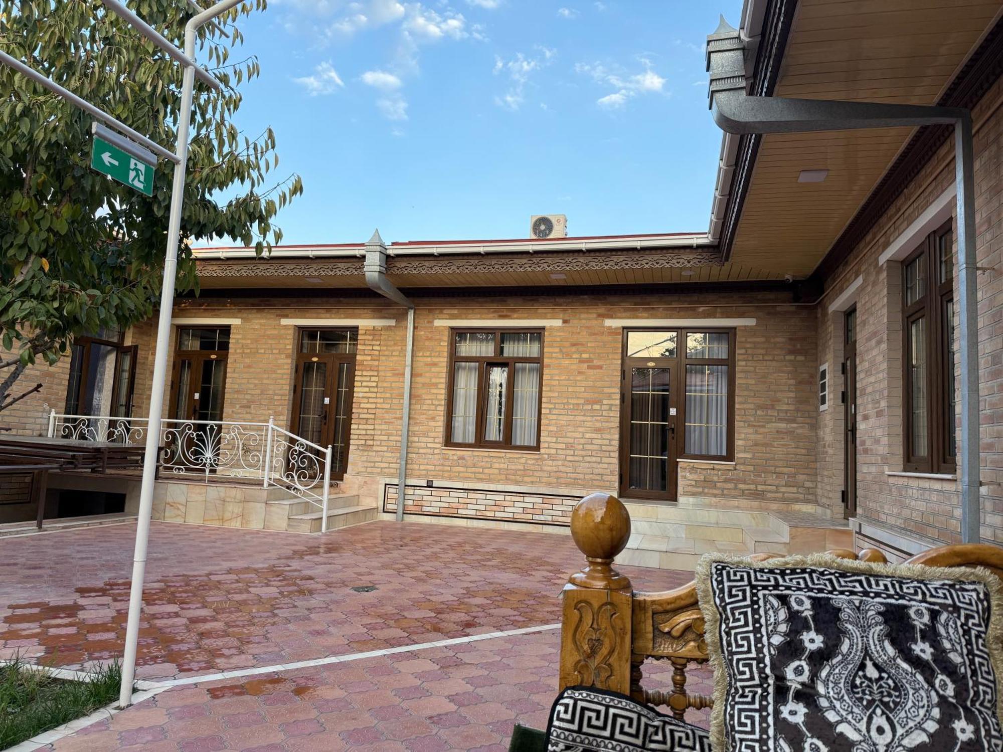 Salomat Guest House Samarkand Bagian luar foto