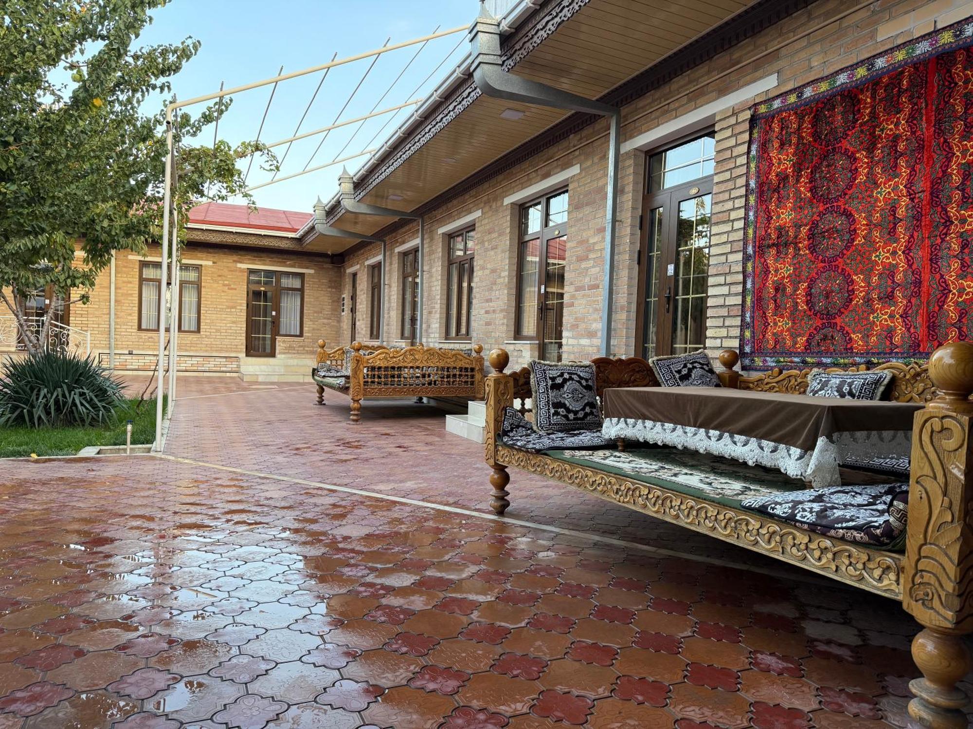 Salomat Guest House Samarkand Bagian luar foto