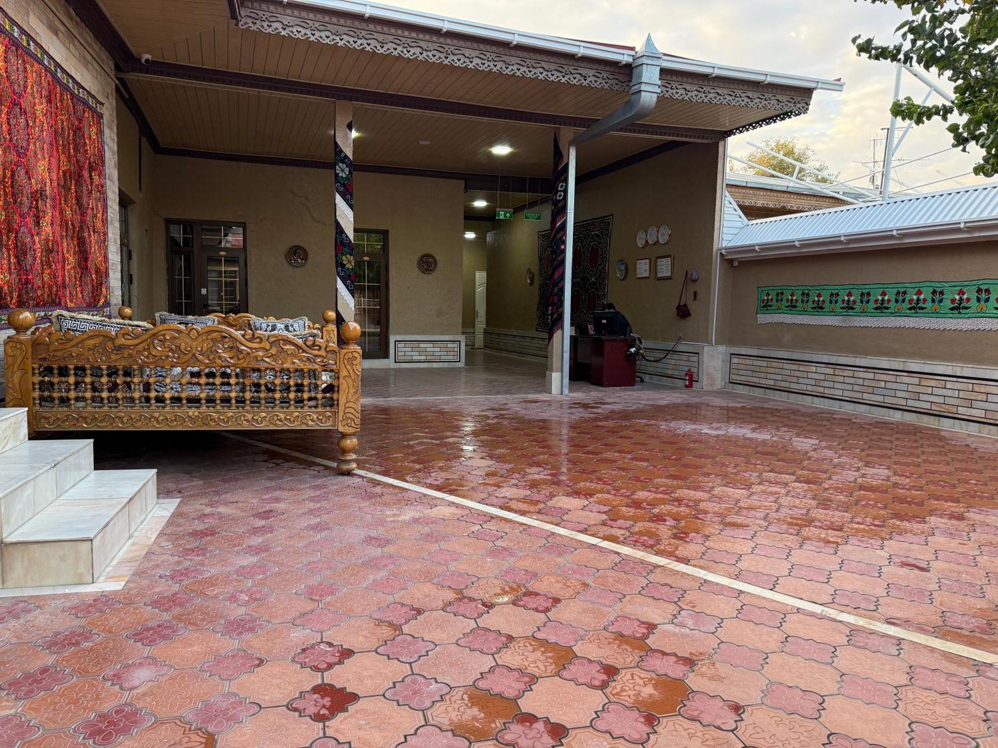 Salomat Guest House Samarkand Bagian luar foto