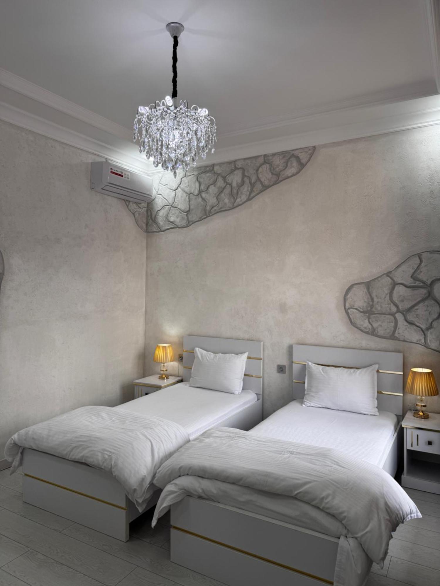 Salomat Guest House Samarkand Bagian luar foto